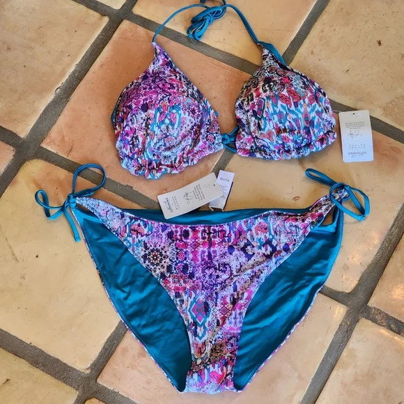 ASHLEY GRAHAM Reversible Safi Icon bikini top and bottoms Size 22 Rare NWT Blue